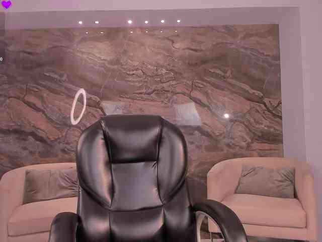 KyomiVelvet webcam