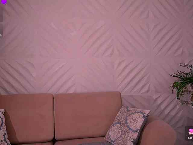 KyomiVelvet webcam