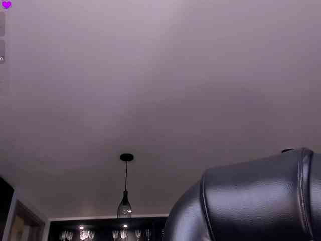 KyomiVelvet webcam