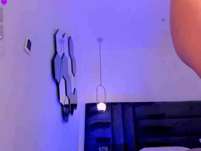 KyomiVelvet Live Webcam on BongaCams