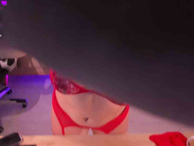 KyomiVelvet webcam