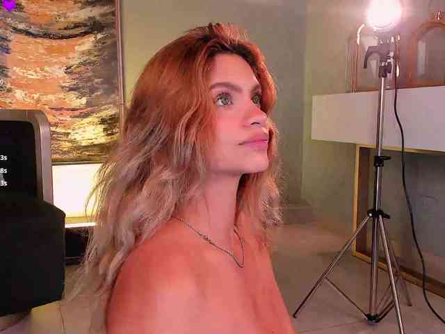 KyomiVelvet webcam