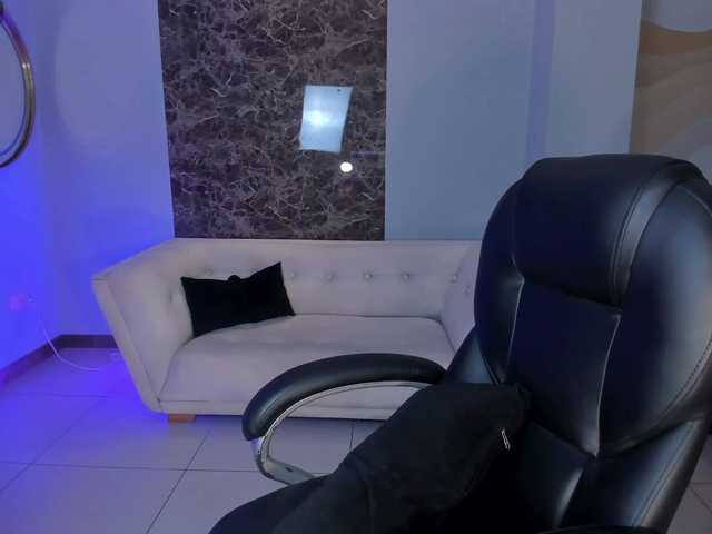 ScarlettRose Live Cam on BongaCams