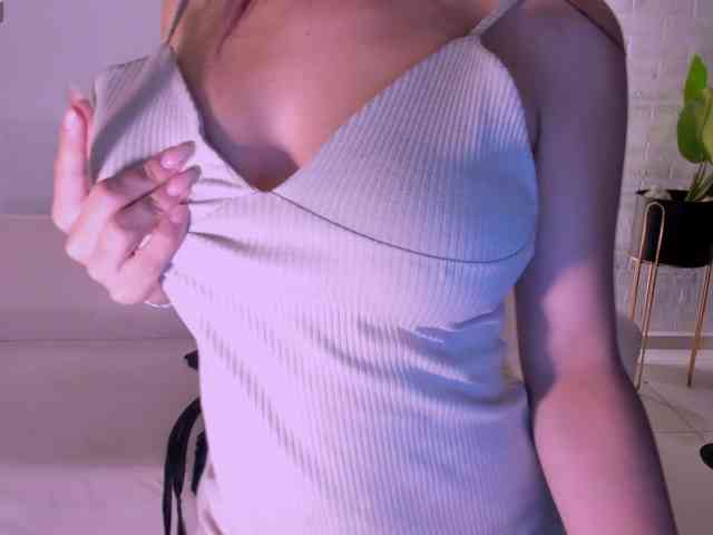 ScarlettRose Live Webcam on BongaCams