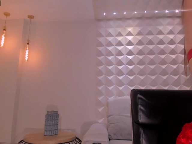 IsabellaMoretti's BongaCams show and profile