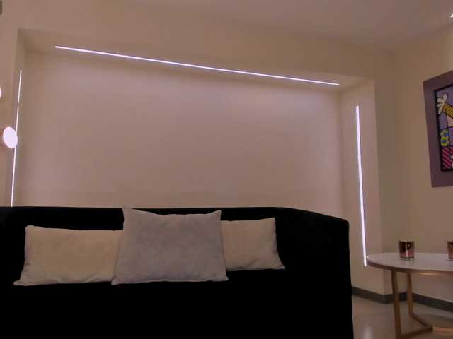 IsabellaMoretti live cam on BongaCams