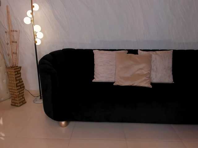 IsabellaMoretti live cam on BongaCams