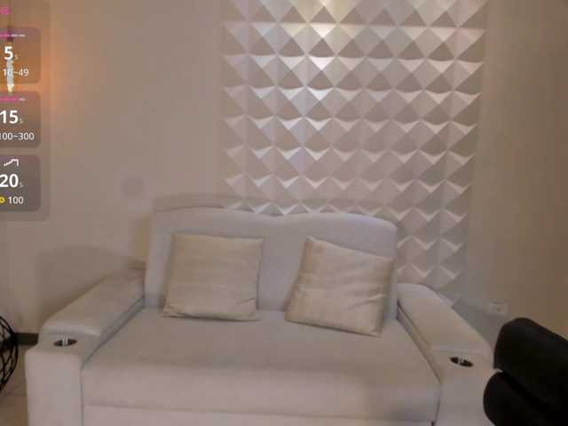 IsabellaMoretti live cam on BongaCams