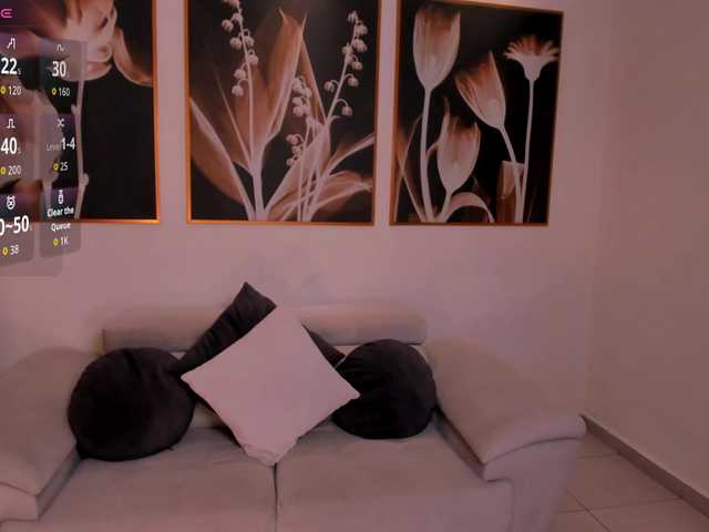 Live трансляция IsabellaMoretti - Runet.cam
