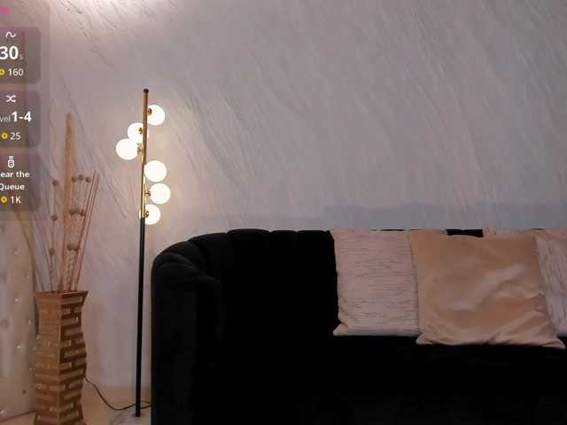 IsabellaMoretti live cam on BongaCams