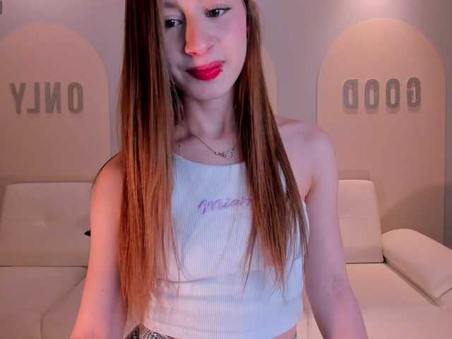 IsabellaMoretti live cam on BongaCams