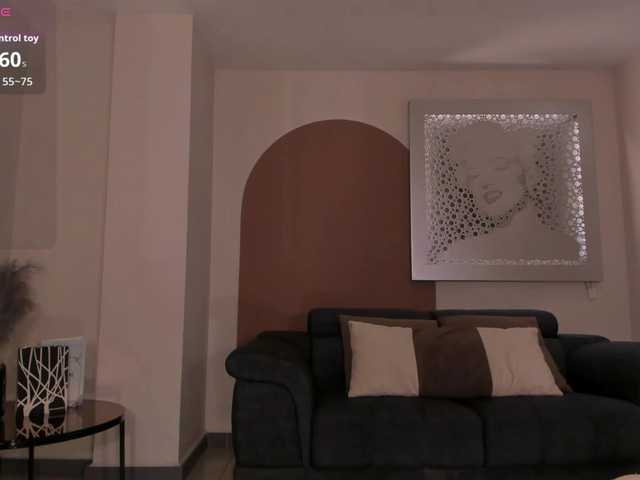 IsabellaMoretti live cam on BongaCams