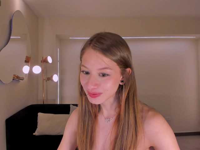 IsabellaMoretti live cam on BongaCams