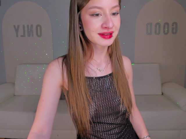 IsabellaMoretti live cam on BongaCams