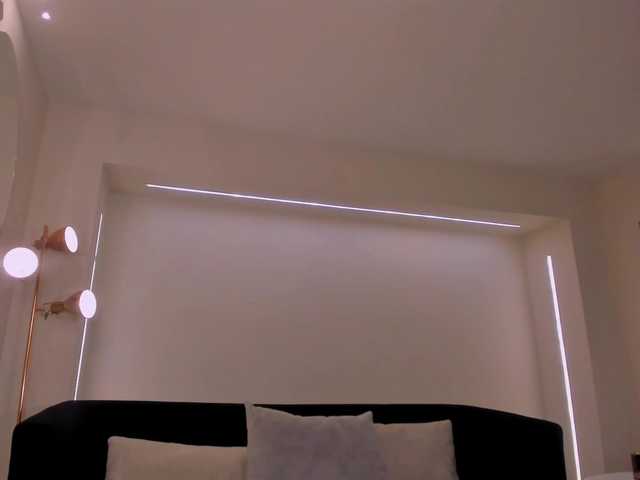 IsabellaMoretti live cam on BongaCams