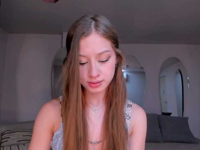 IsabellaMoretti live cam on BongaCams