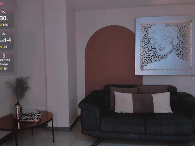 IsabellaMoretti live webcam show