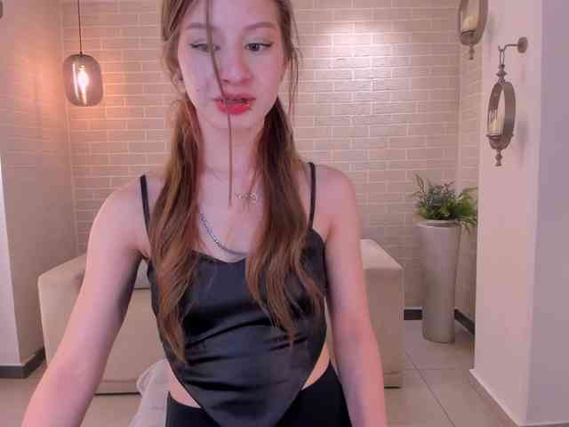 IsabellaMoretti webcam