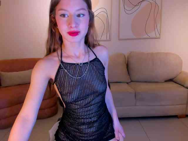 IsabellaMoretti webcam
