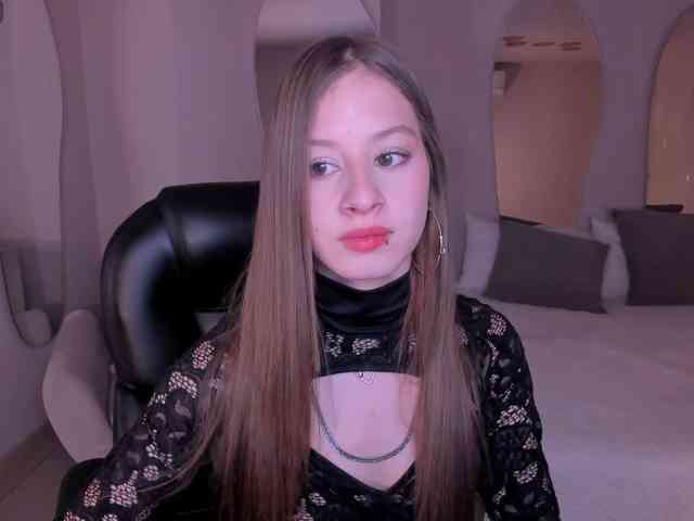 IsabellaMoretti webcam