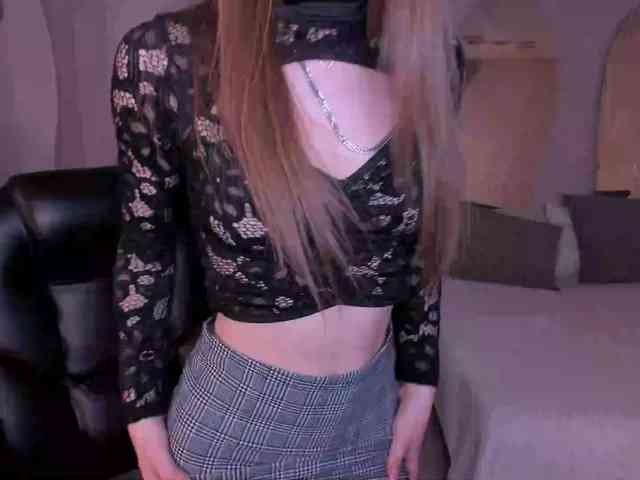 IsabellaMoretti webcam