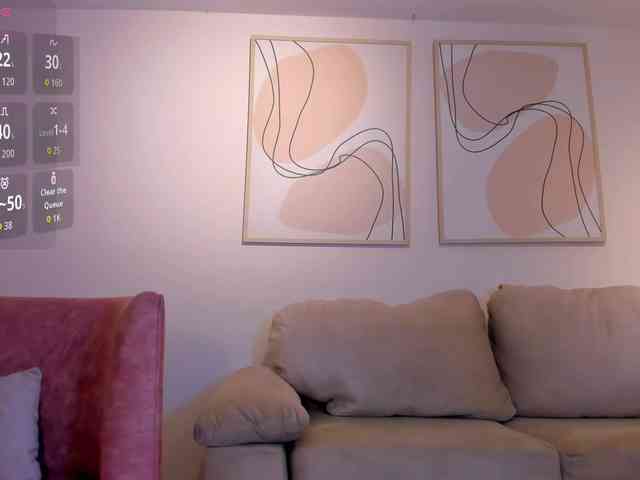IsabellaMoretti webcam