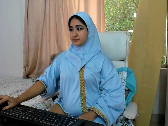 SamiraAwada live cam on BongaCams