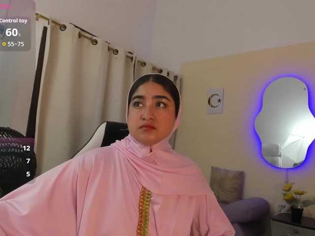 SamiraAwada's BongaCams show and profile