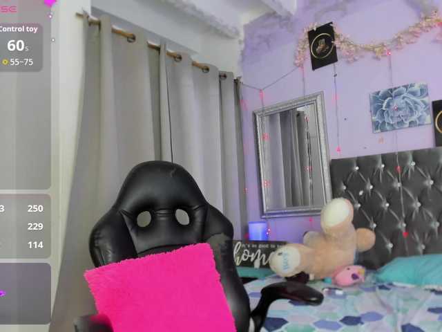 SamiraAwada live cam on BongaCams