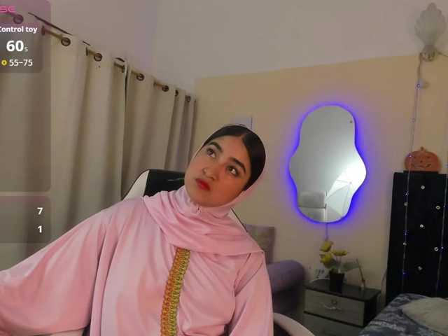 SamiraAwada's BongaCams show and profile