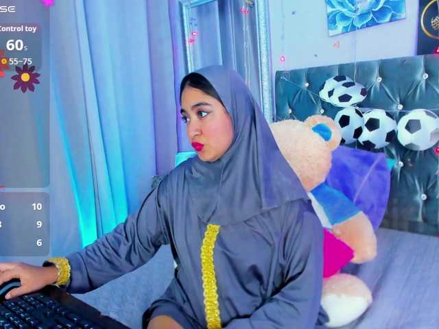 SamiraAwada live cam on BongaCams