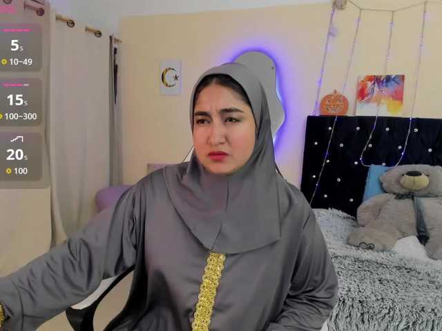 Chat with SamiraAwada live cam