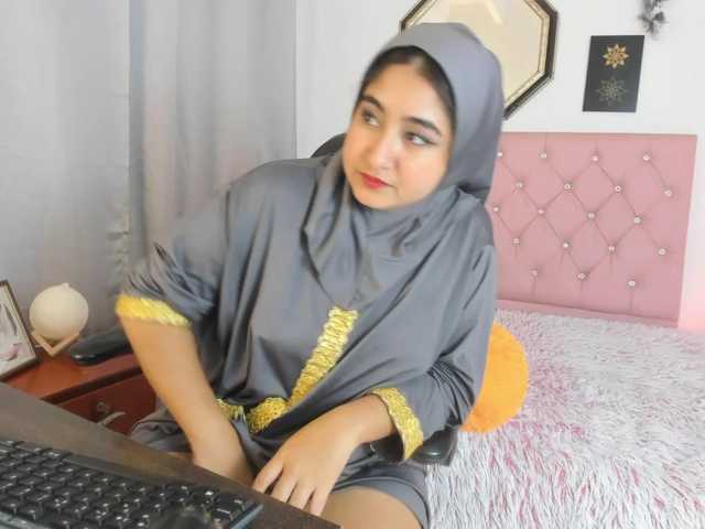 SamiraAwada live webcam show