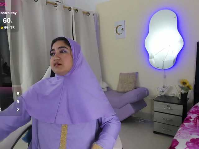 SamiraAwada's BongaCams show and profile