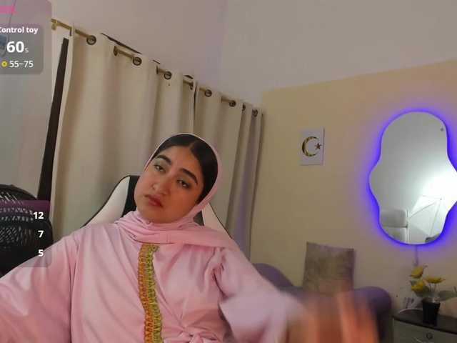 SamiraAwada's BongaCams show and profile