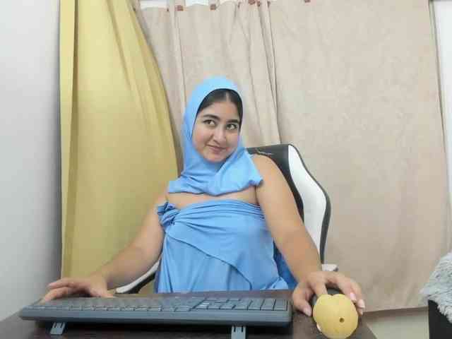 SamiraAwada Live Webcam on BongaCams