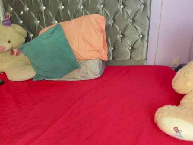 SamiraAwada webcam