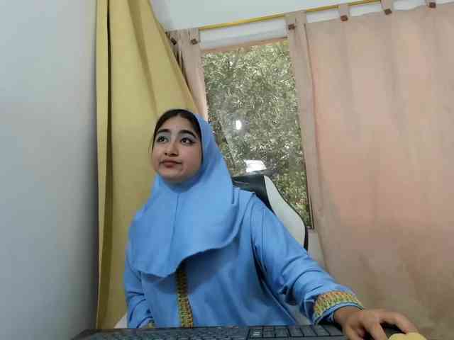 SamiraAwada Live Webcam on BongaCams