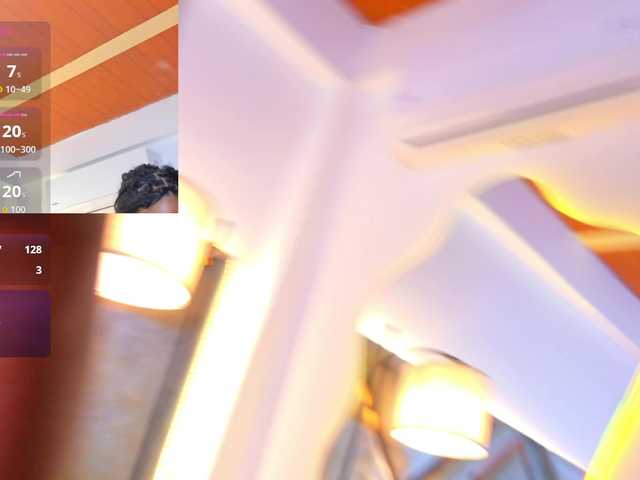 EmmaLovve live cam on BongaCams