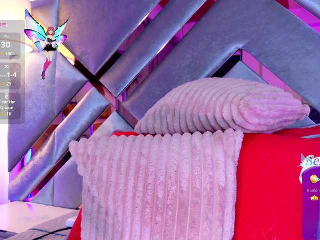 EmmaLovve live cam on BongaCams
