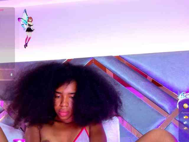 EmmaLovve webcam