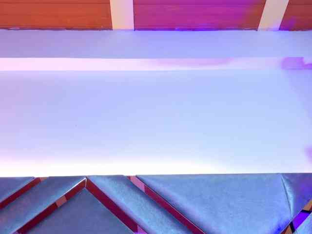 EmmaLovve webcam