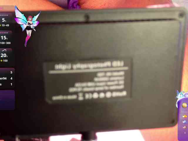 EmmaLovve webcam