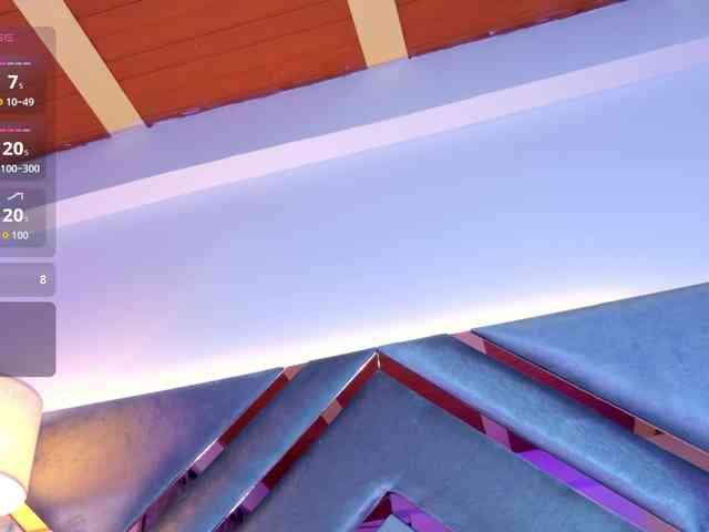 EmmaLovve webcam