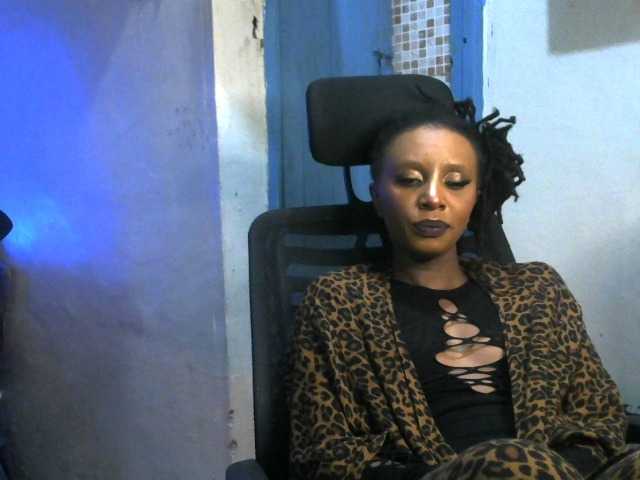 QueenAllure