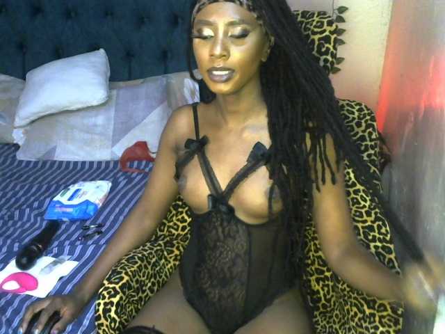 QueenAllure