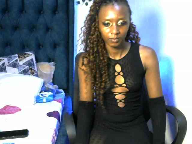 QueenAllure