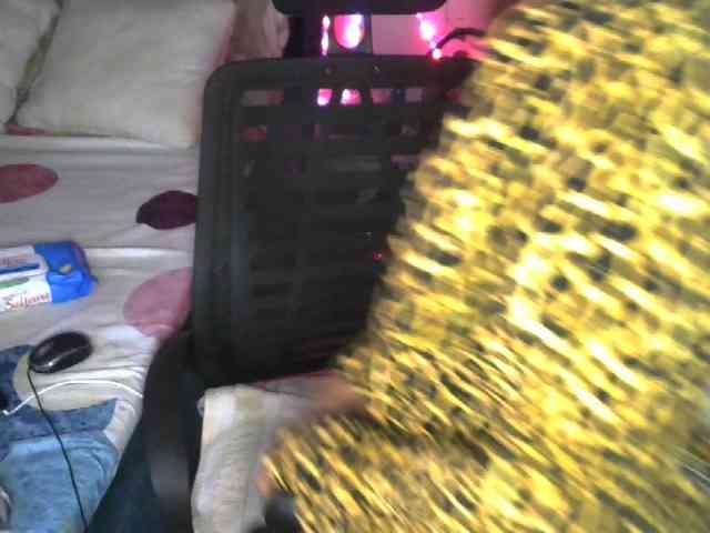 QueenAllure webcam