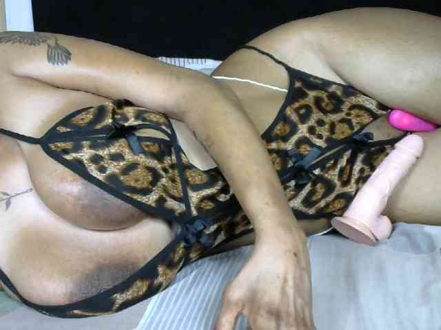 Drippqueen254 webcam