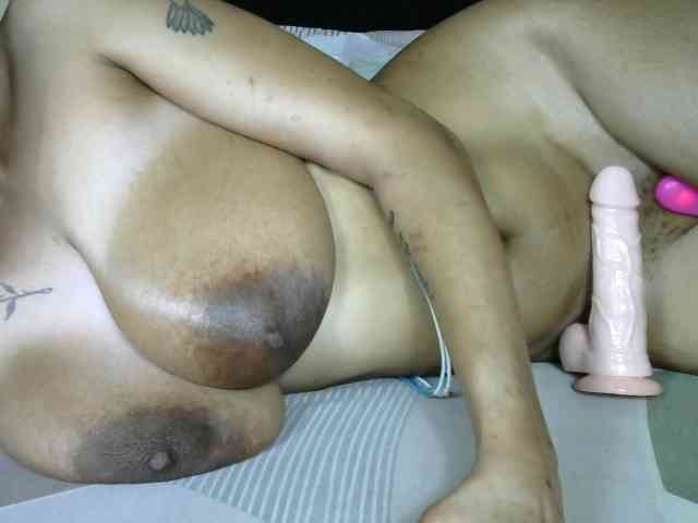 Drippqueen254 webcam